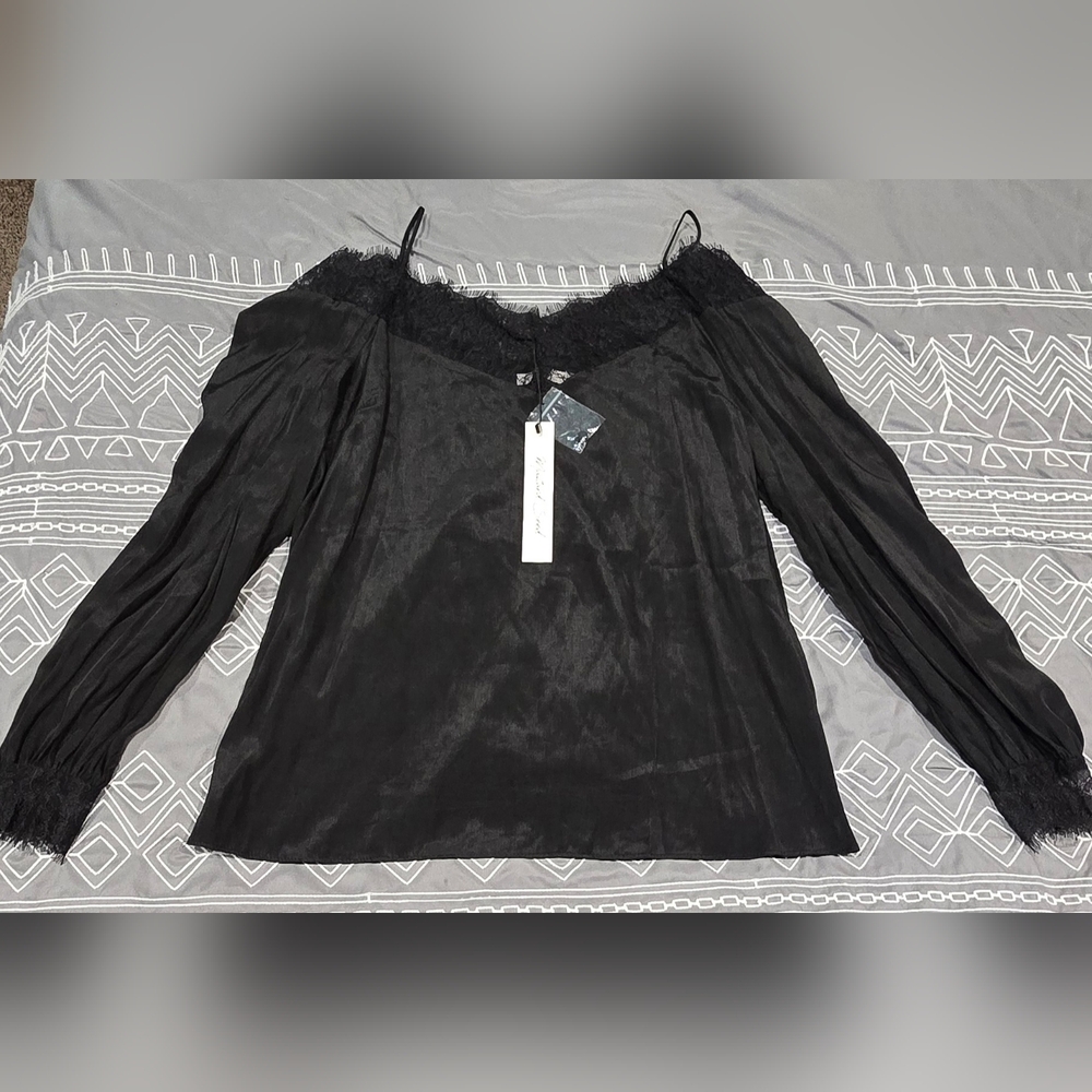 Mustard Seed Silky Blouse With Lace Details Size Small - Picture 1 of 7